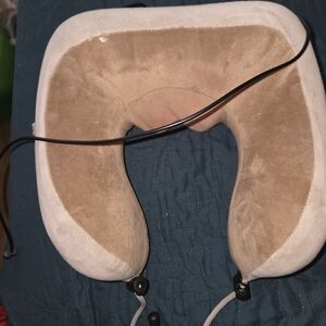 Title: Electric Heated Shiatsu Neck Massager & Travel Pillow